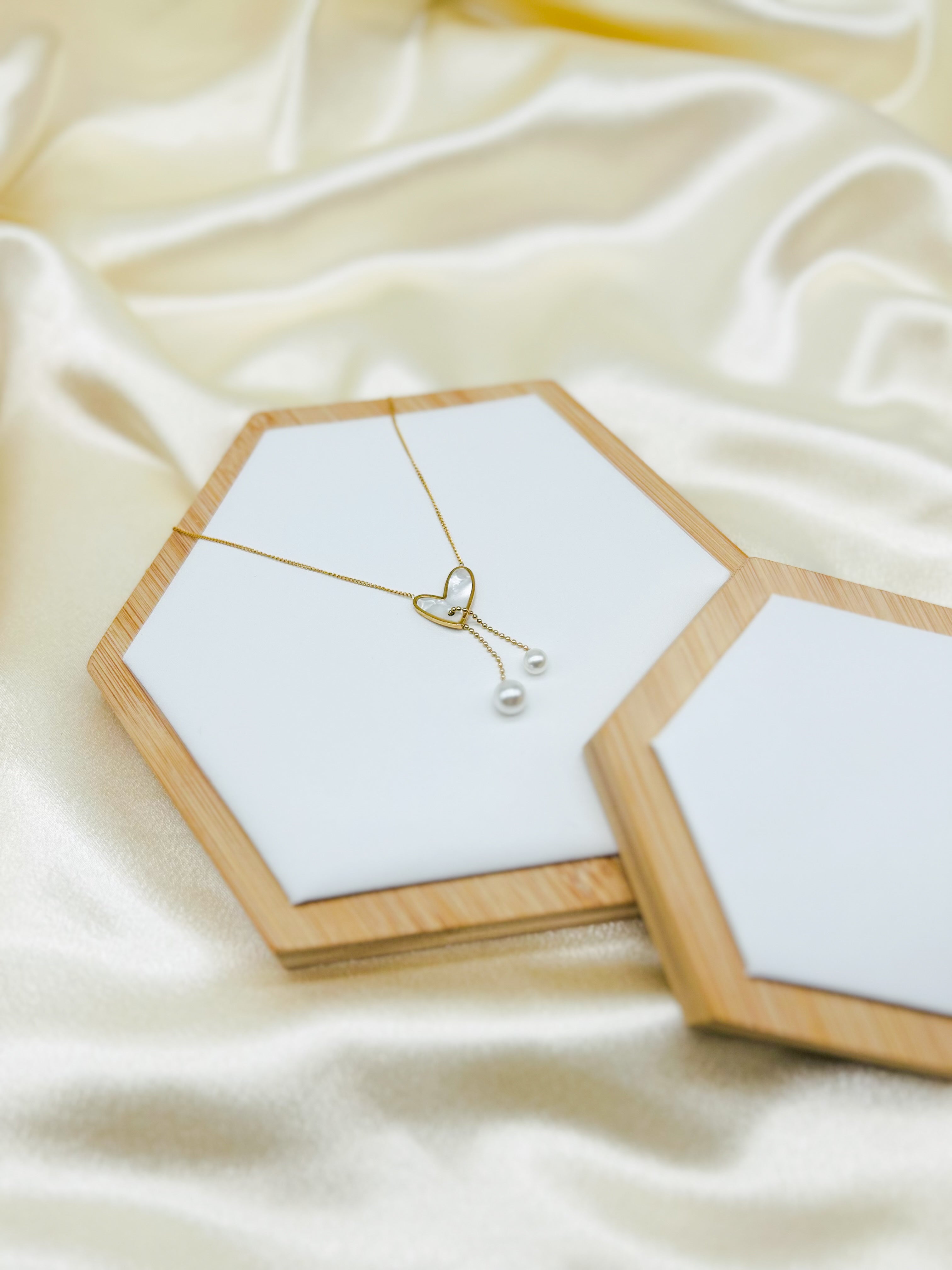PEARL HEART NECKLACE