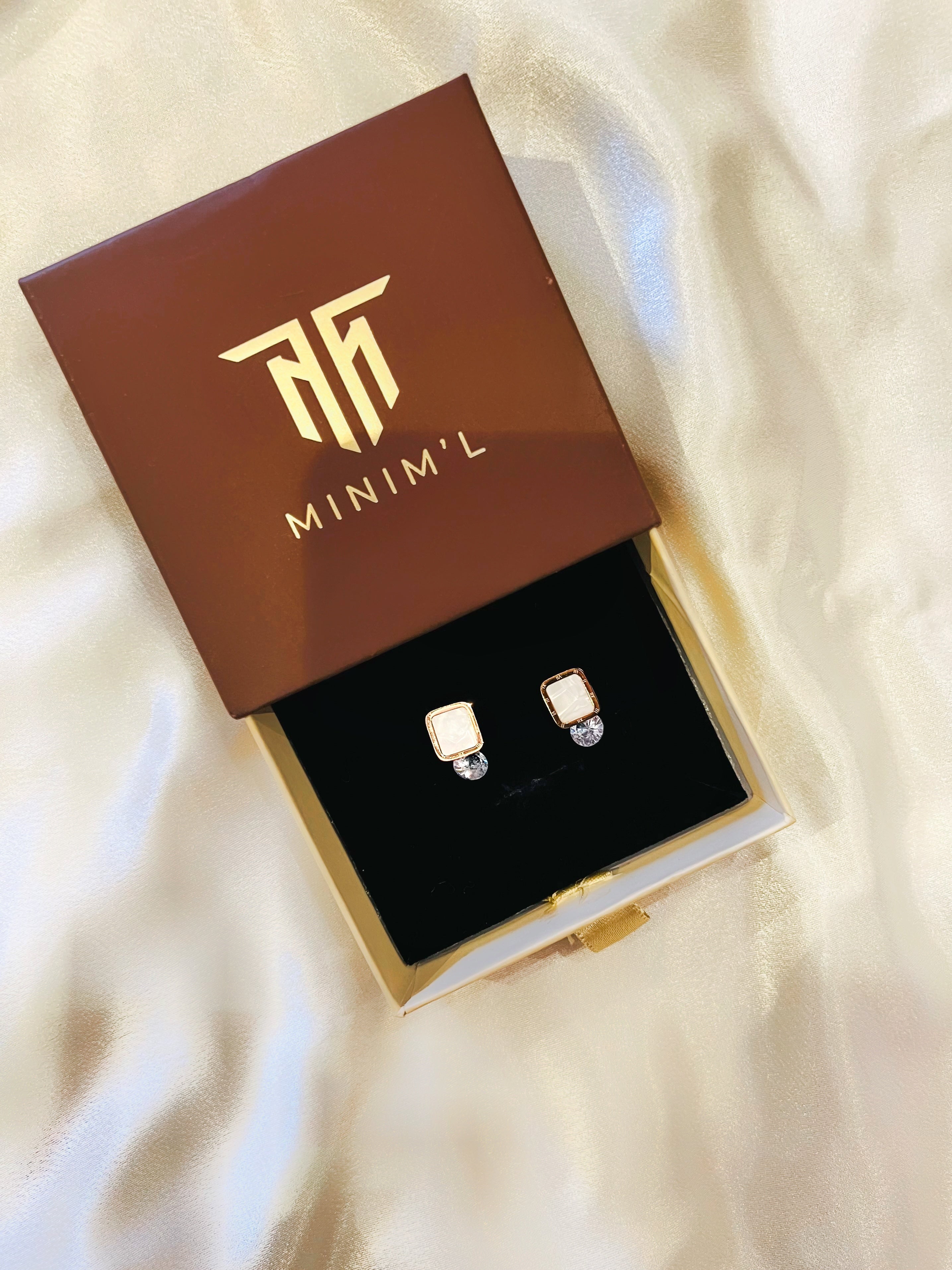 ISLA EARRINGS