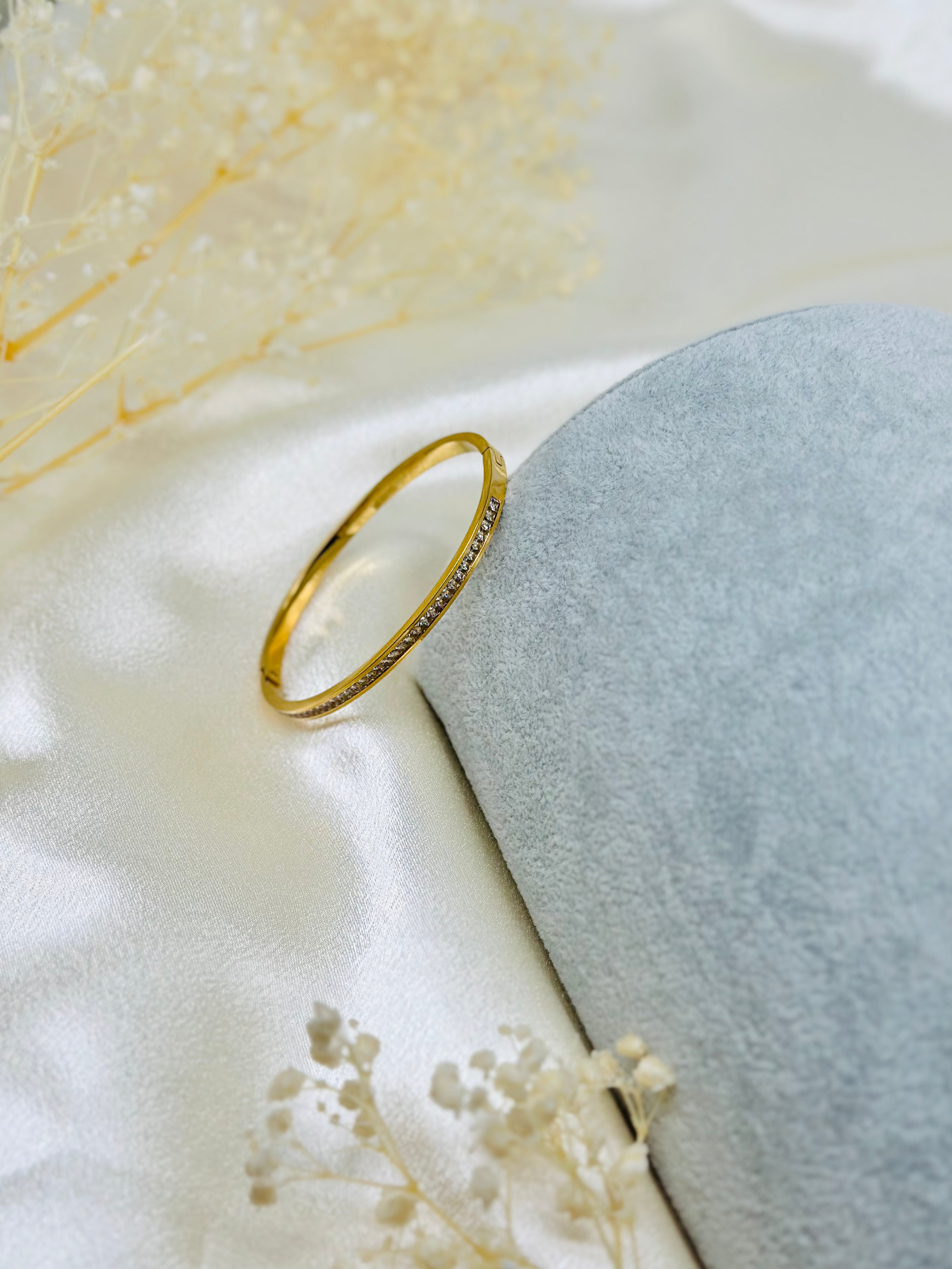 THIN LUXE BRACELET