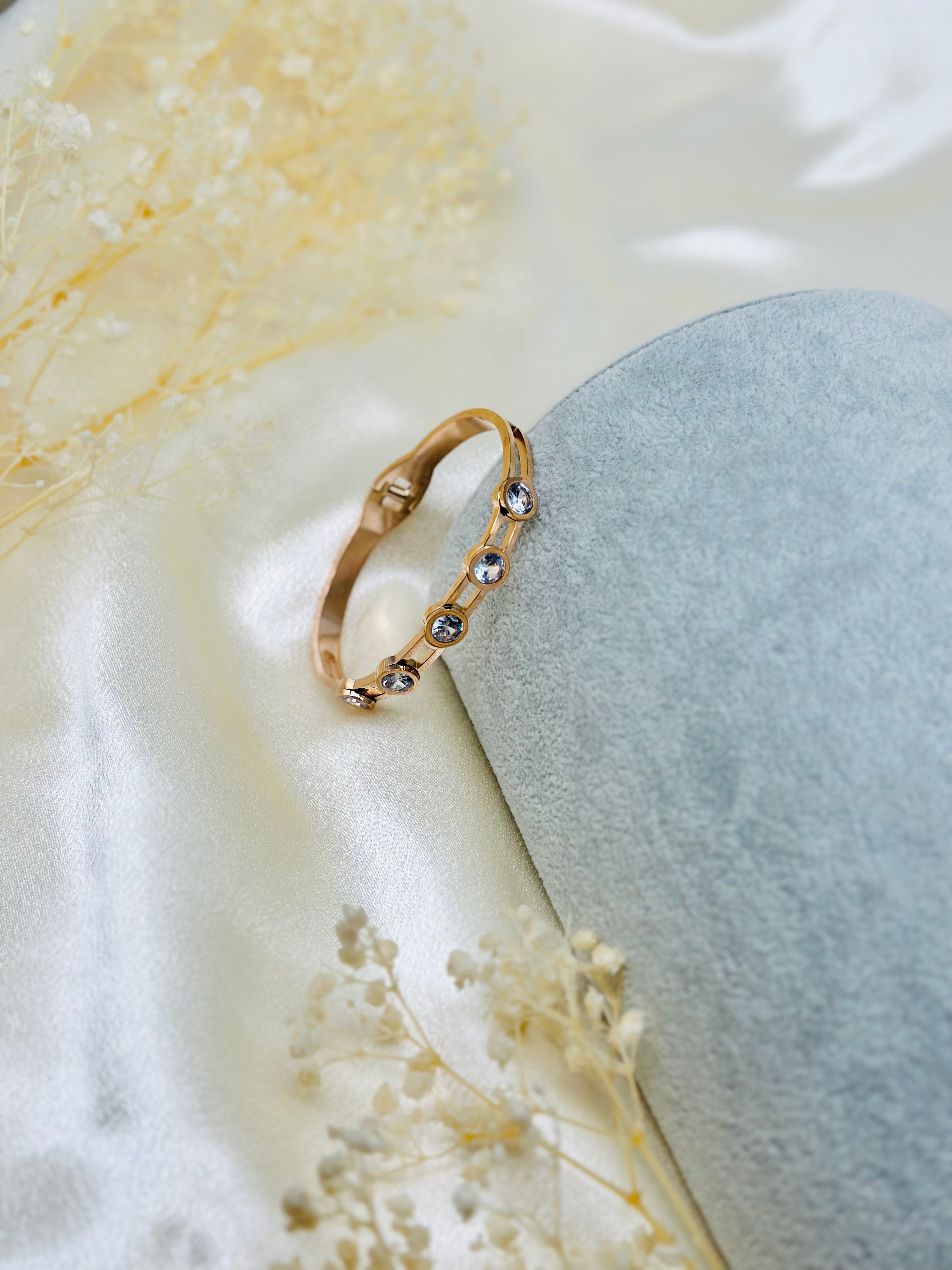 VERA STONE BRACELET