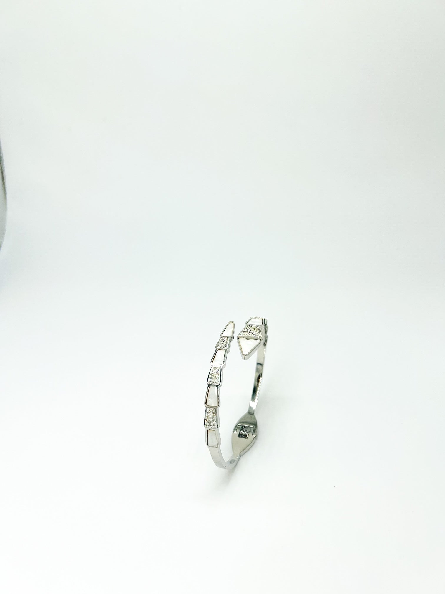 SOLACE BRACELET