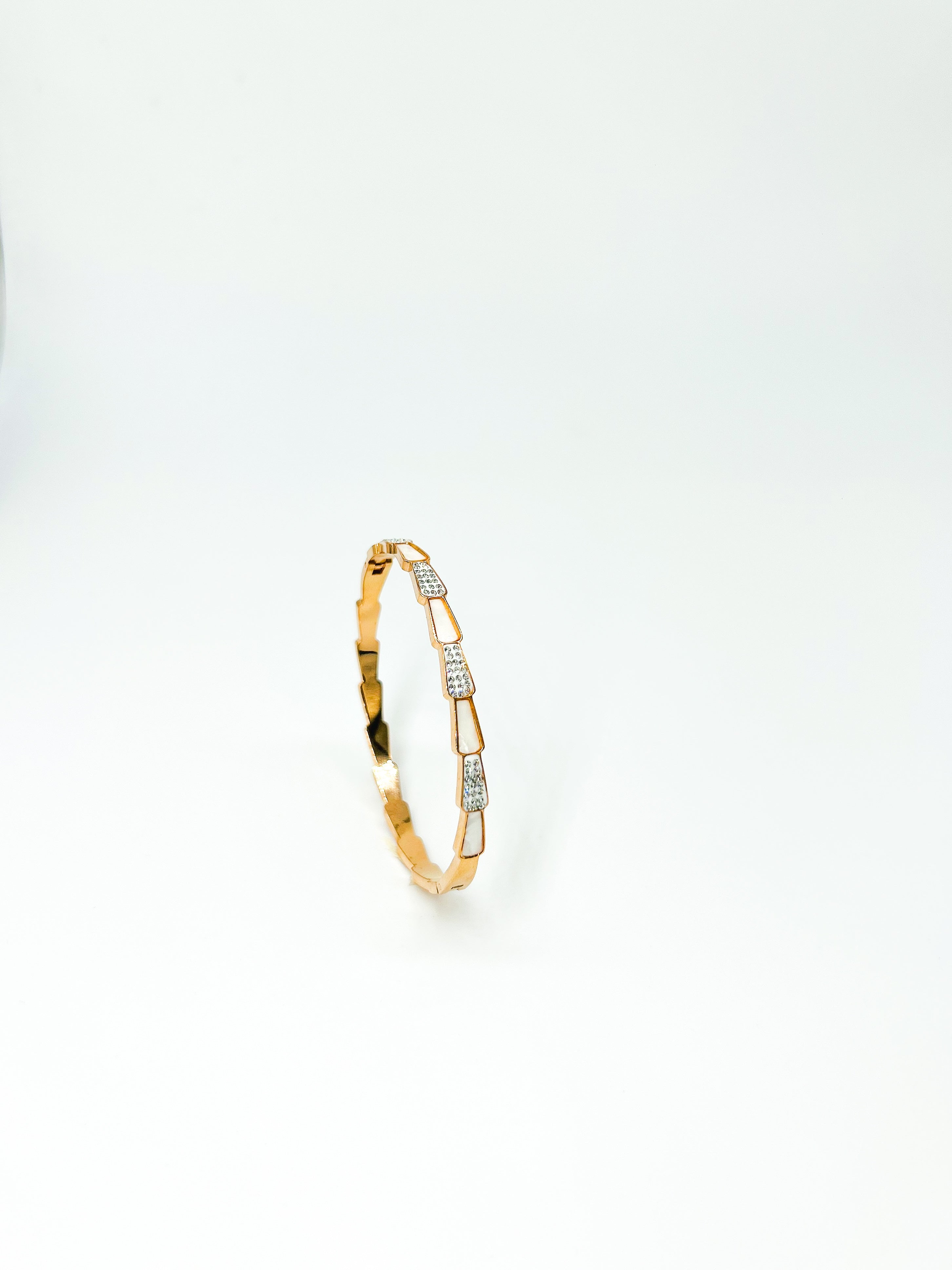 ELEVIA BRACELET