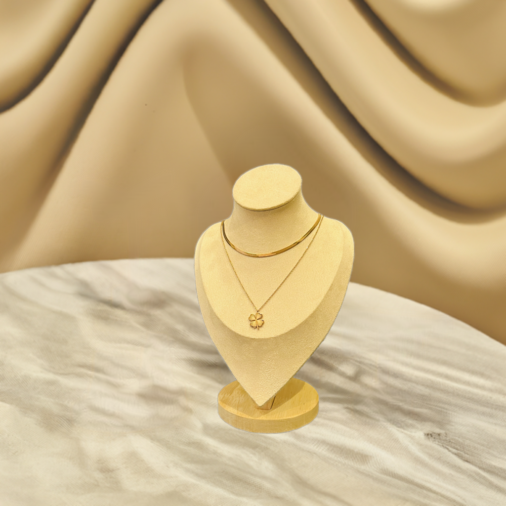 LAYERED CLOVER  NECKLACE NECKLACE