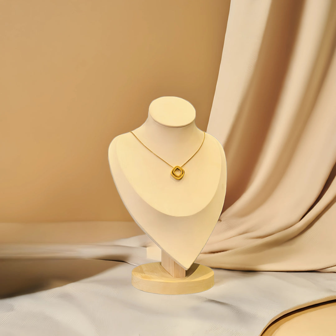 MINIMALIST CUBE NECKLACE